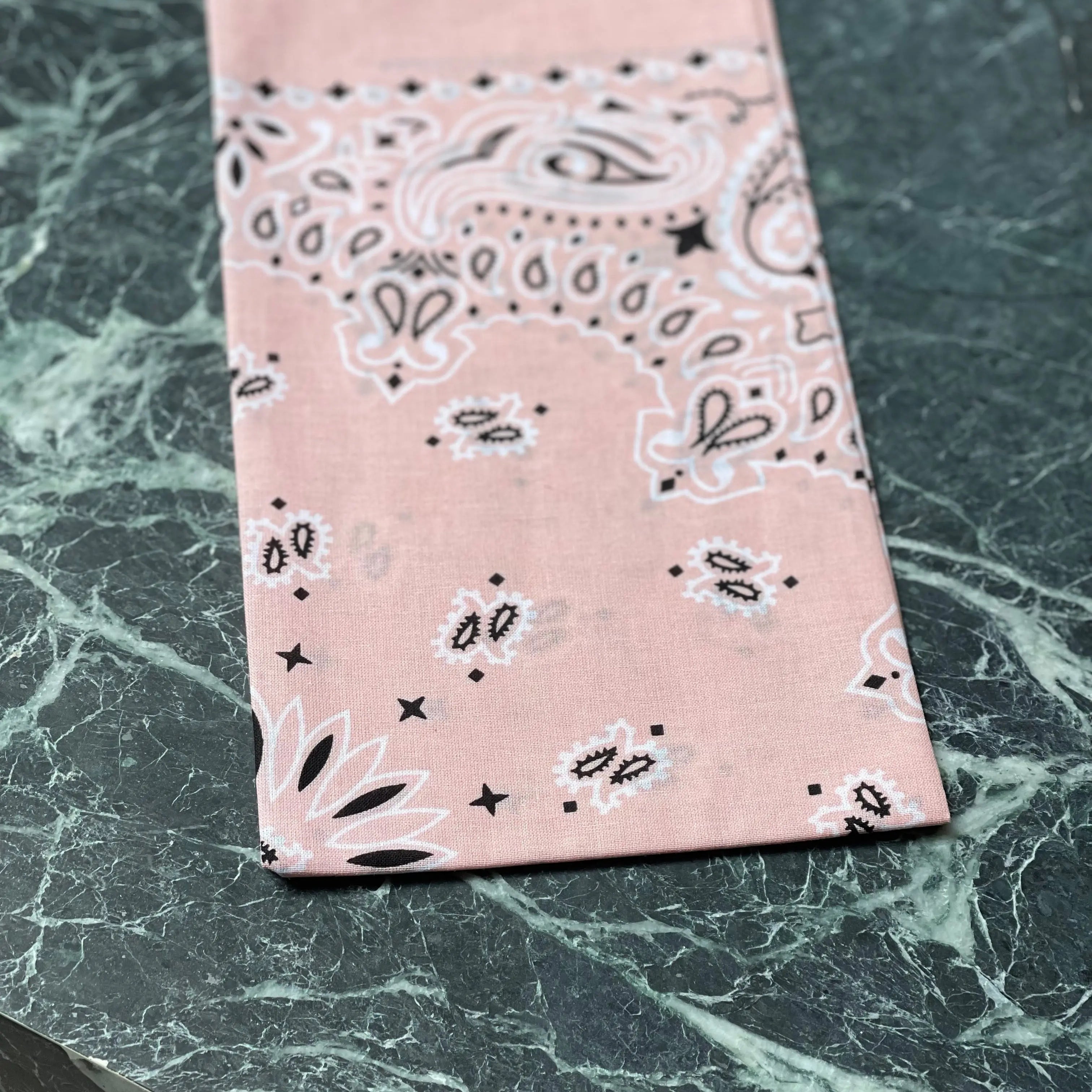 Blush Bandana met naam Charliejoness